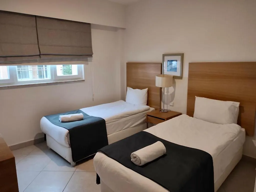 Apartment Resort Golf Club Kusadasinda Iki Oda Bir Salon